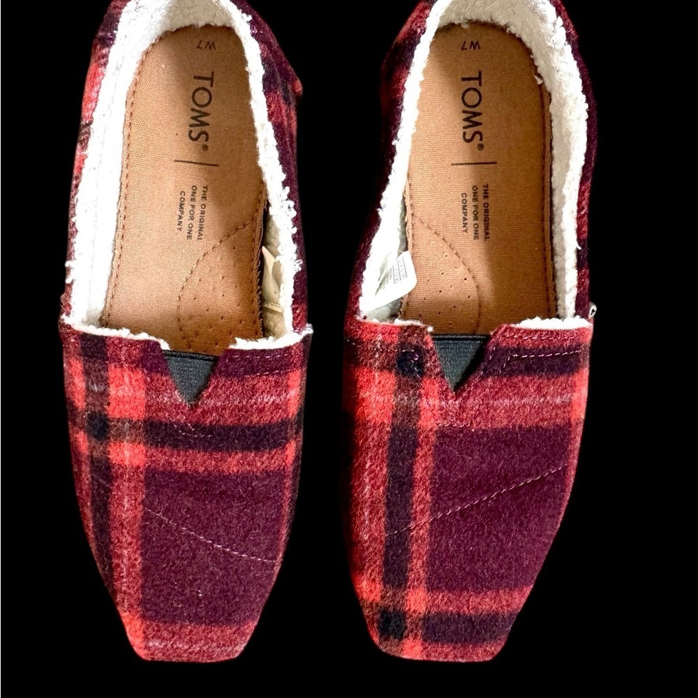 TOMS Burgundy Plaid Fleece-Lined Slip-Ons - Picture 3 of 8